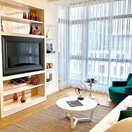 G Tower Furnished מלון